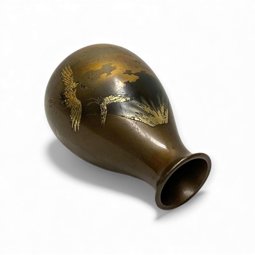 镶嵌富士山和鹤图案的铜花瓶——日本青铜金工 - 瓷 - 日本 - Shōwa period (1926-1989) #4.3