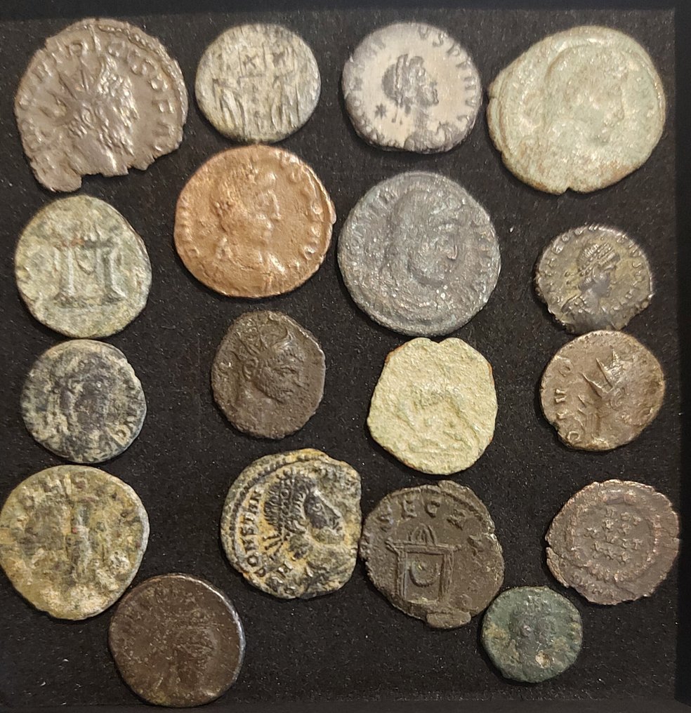 Romarriket Lot of 18 Æ coins 3rd - 4th century AD (Ingen mindstepris) #1.0