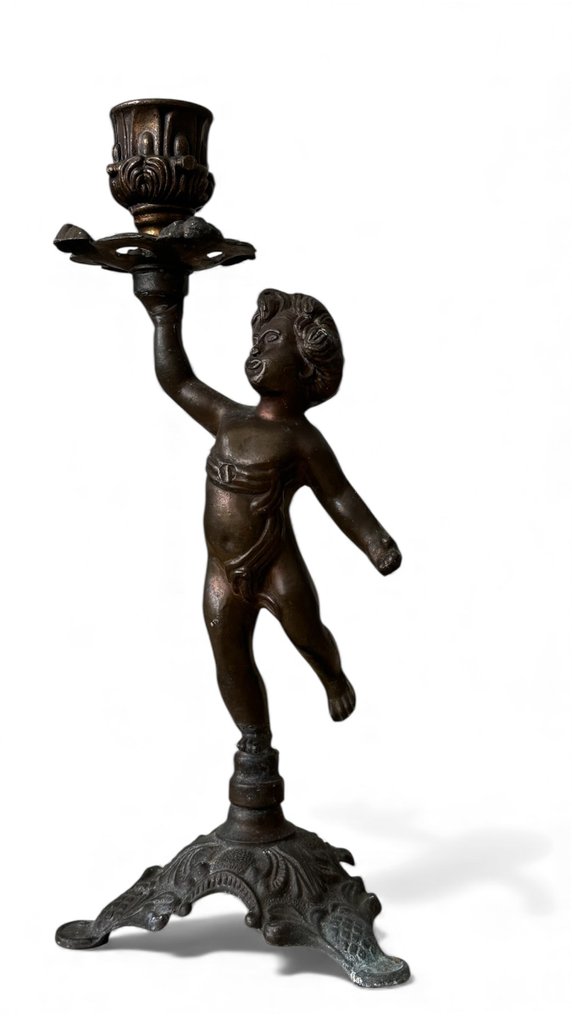 Kaarsenhouder (2) - Zinklegering - Putti cherubini dansend. #1.0