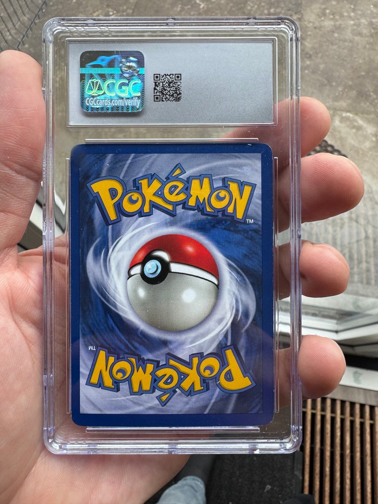 Pokémon - 1 Graded card - Charizard 4/102 Foil, Holo, Shadowless - CGC 6 - WOTC - Base set #1.0