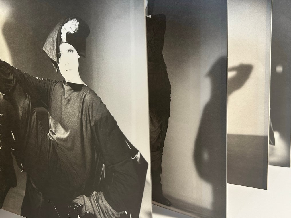 Arthur Elgort - Catalogue Comme des garçons tricot N°5 du 15 avril 1983 - 1983 #2.1