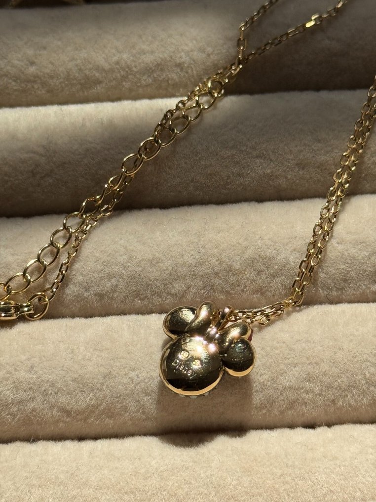 Swarovski - A Perfect Circle #3.2