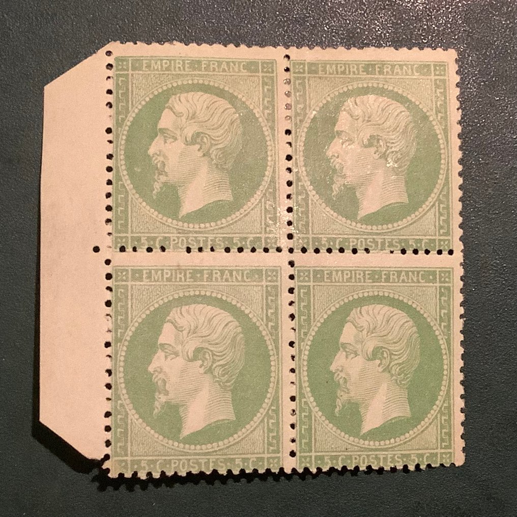 Frankrike 1862 - 5-cent Napoleon, samlet i en blokk på fire - Brun, godkjent. - Yvert 20 #3.2