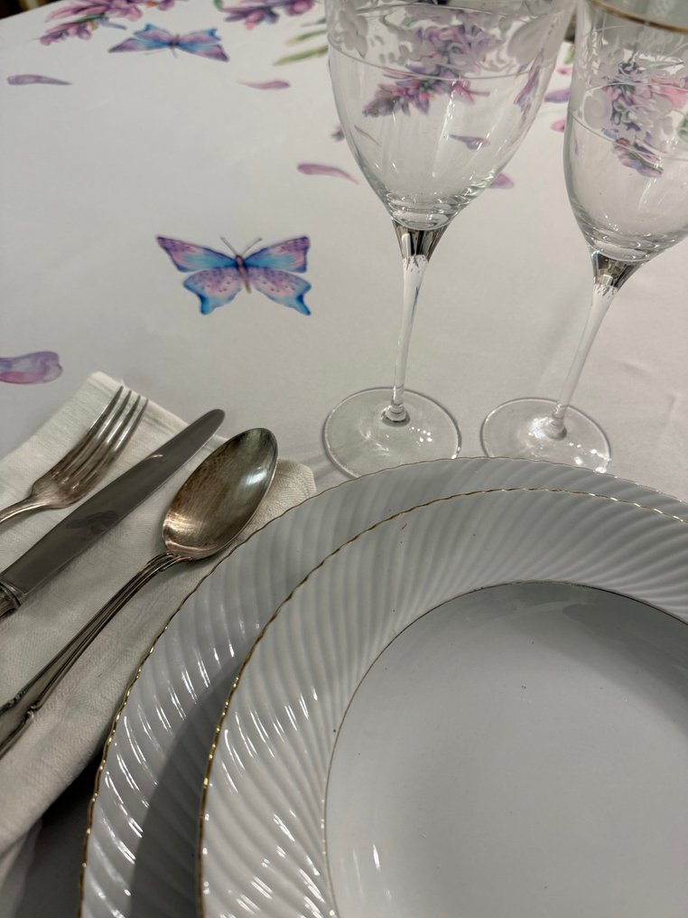 Toalha de mesa deliciosa em estilo country chic com decoração floral Sanderson. - Toalha de mesa - 2.26 m - 1.45 m #4.3