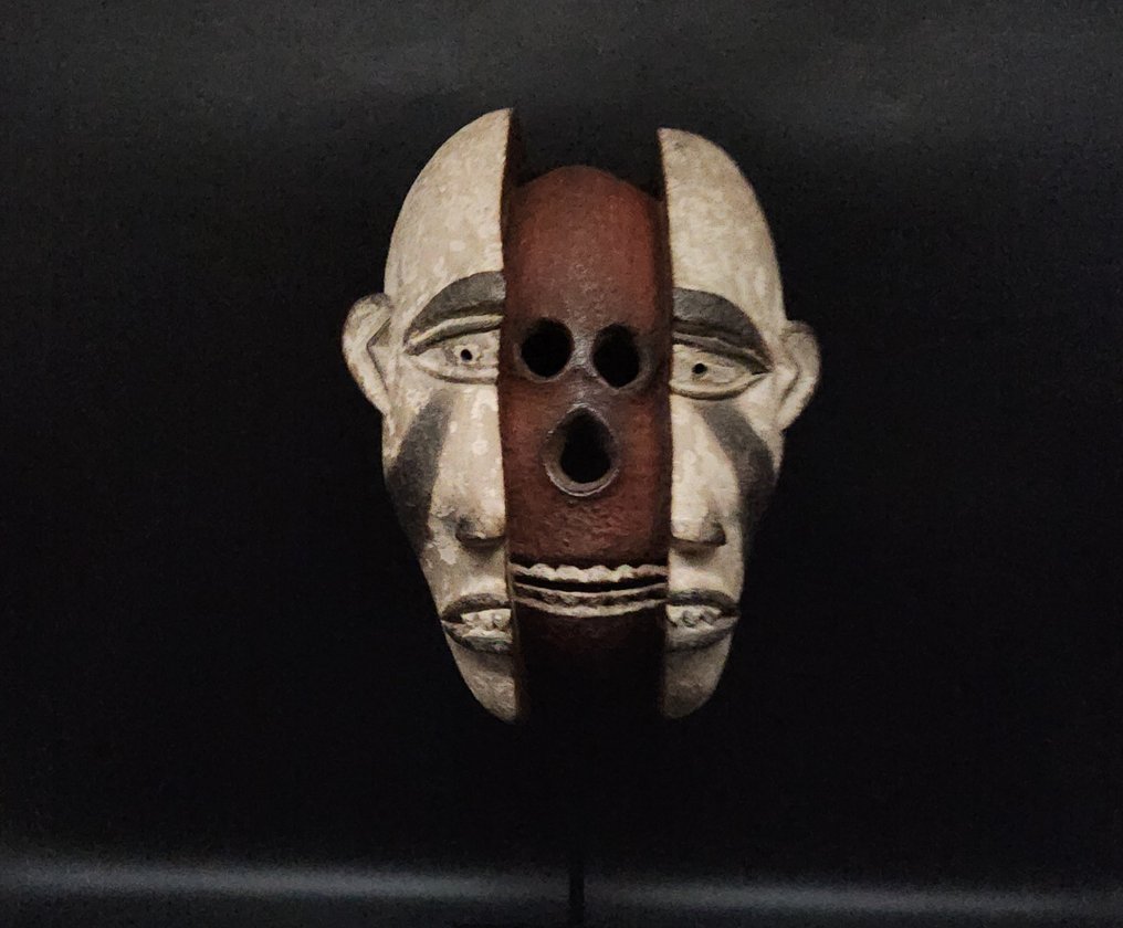 Magnificent - Mask - Kongo - DR Congo (No Reserve Price) #2.1