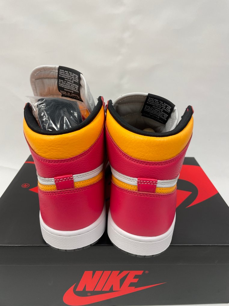 Nike - Air Jordan 1 High, Light Fusion Red - 运动鞋 - 尺寸: EU 44 #4.3