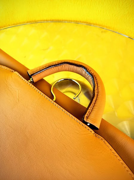 Car part (1) - Ferrari - protége vétement Ferrari 488 Gtb By Schedoni neuf - After 2000 #3.2