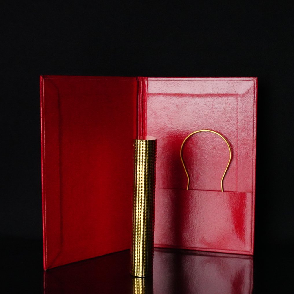 Cartier - Rare Model Diamond-cut pattern Vintage Gas Lighter - 打火机 - 镀金 #2.1