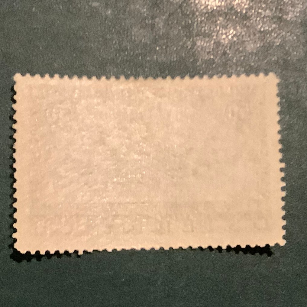 奥地利 1933 - 在普通纸上贴邮票 - Michel 555A #2.1