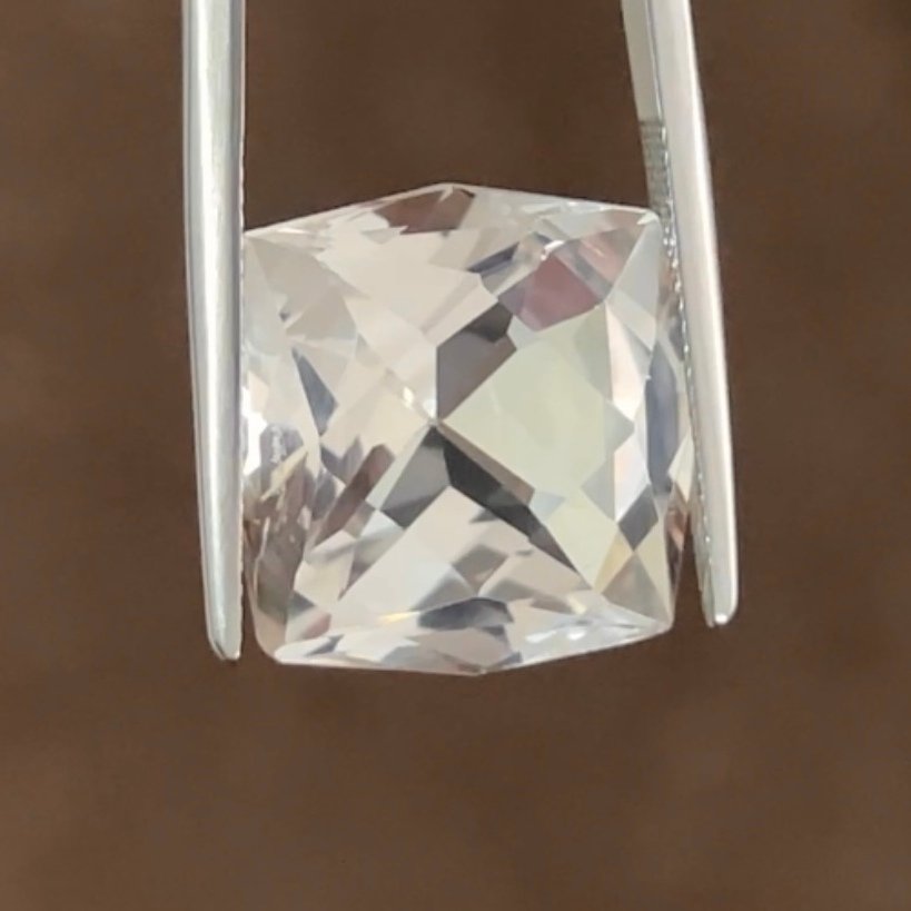 Ingen reservasjonspris Oransje Topas - 25.32 ct - Internasjonal forening for fargede edelstener (ICA GemLab) - Champagne Topaz #1.0