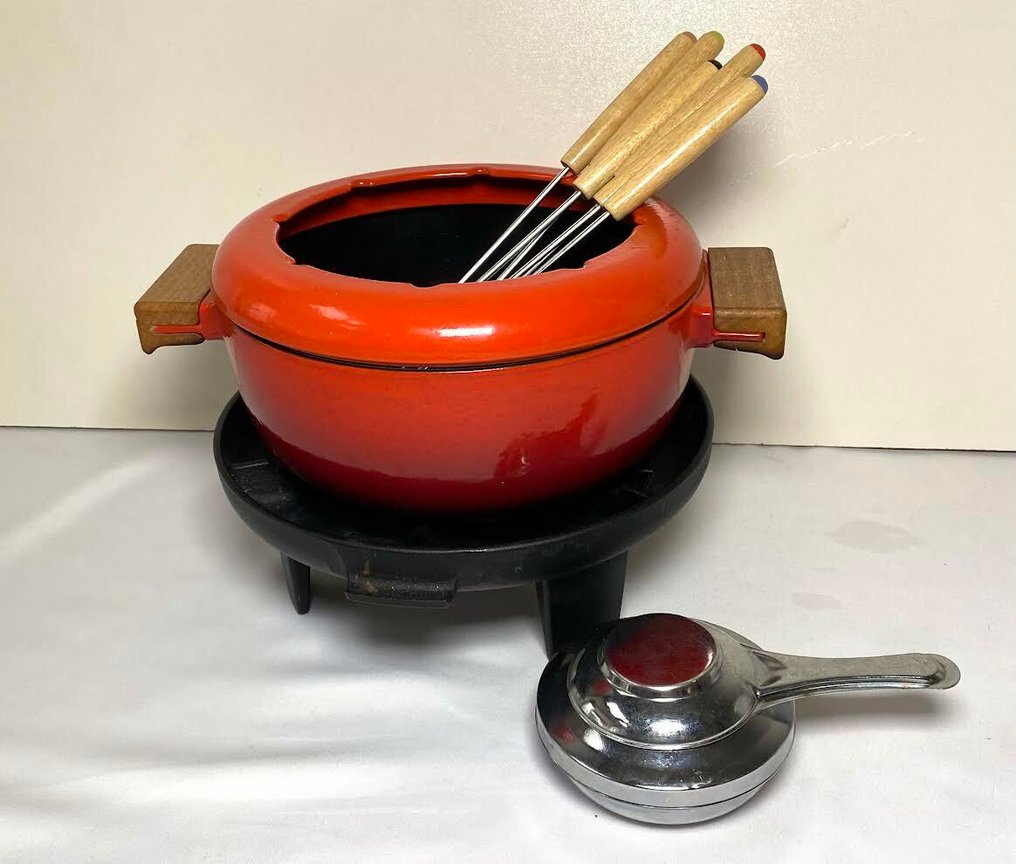 Staub - Tafelservice (2) - Emaille-Gehäuse + rohes Gehäuse #2.1