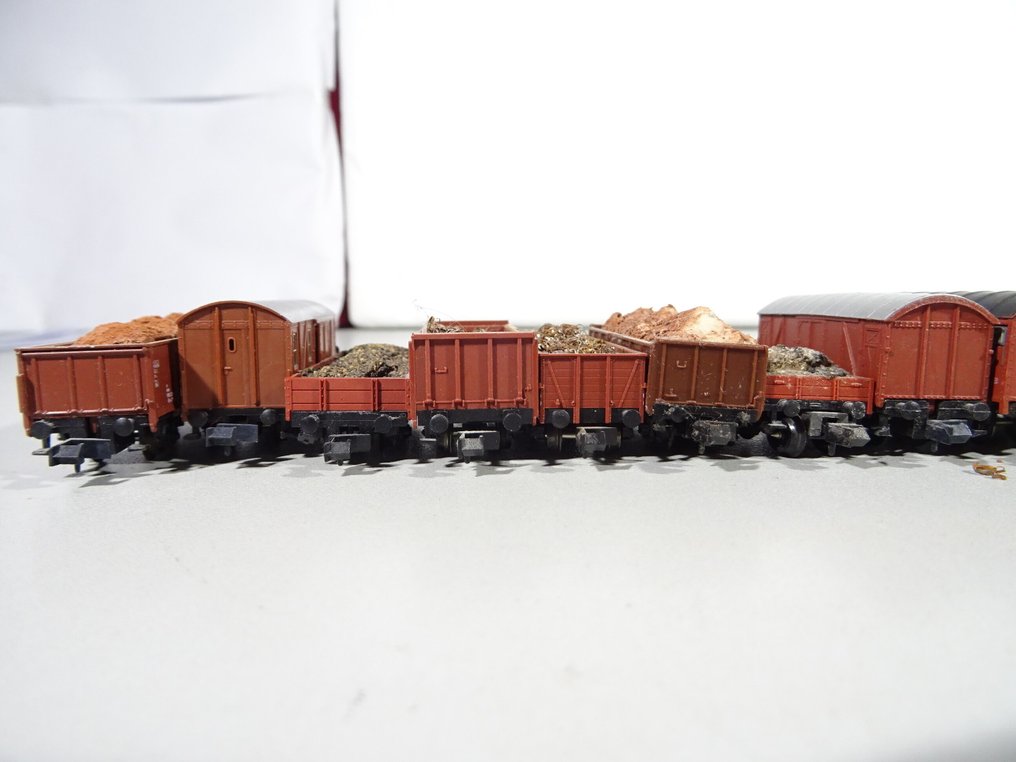 Diverse N轨 - 火车组 (14) - 14节货车车厢 - DB #4.3