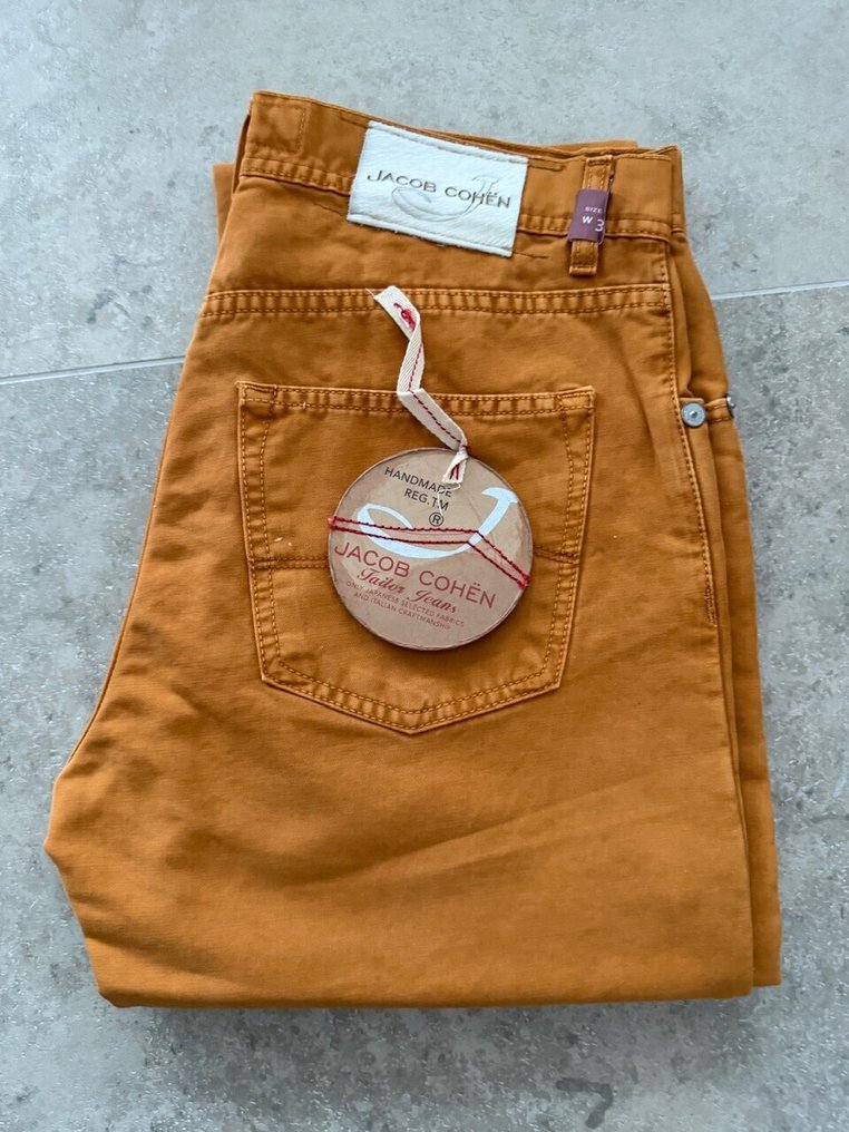 Jacob Cohen - New - size 32 - yellow - Τζιν - New with tags #1.0