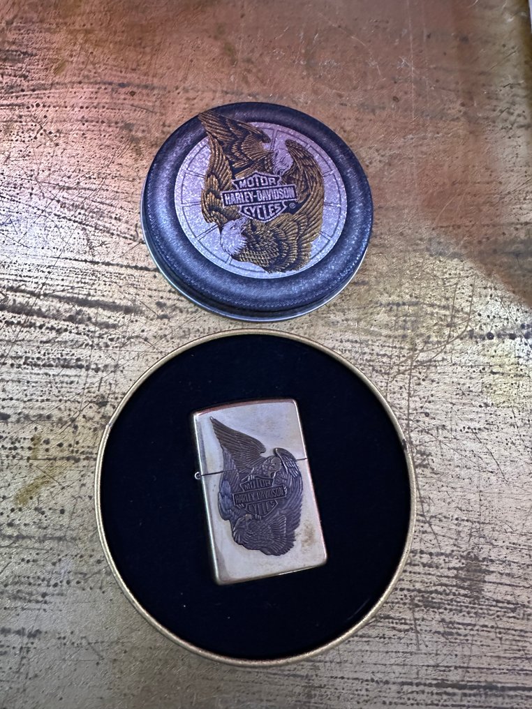 Zippo - Briquet - Fer (fonte/fer forgé) #1.0