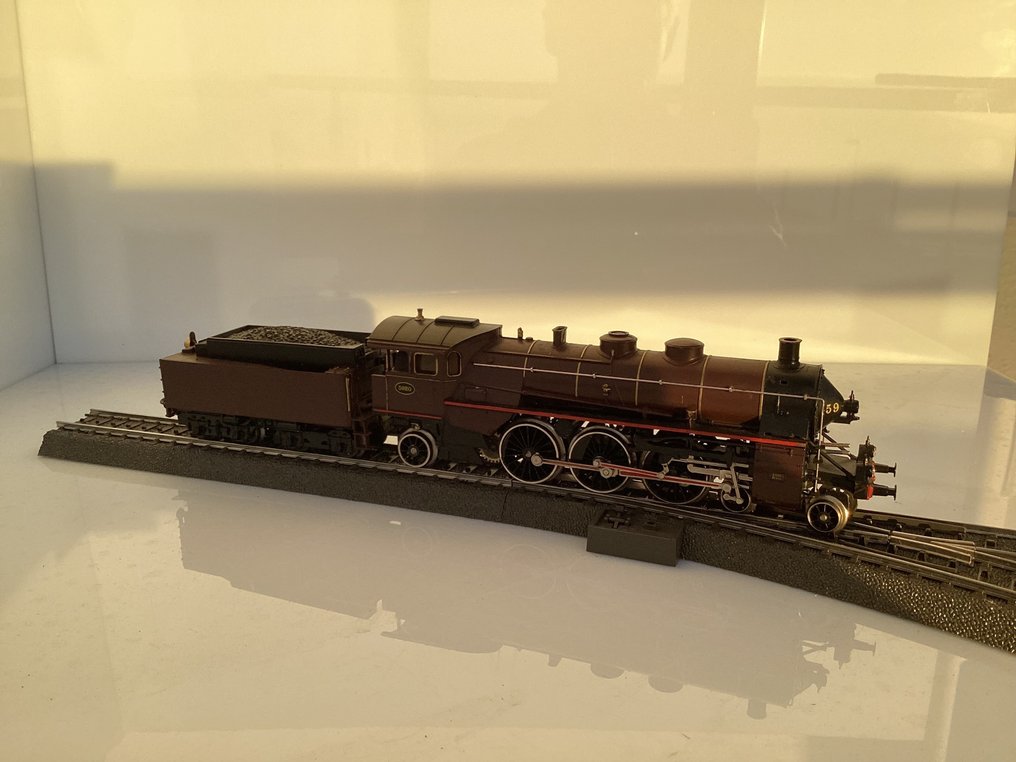 Märklin H0 - 3111 - 連煤水車的蒸汽火車 (1) - 第59系列 - NMBS #2.1