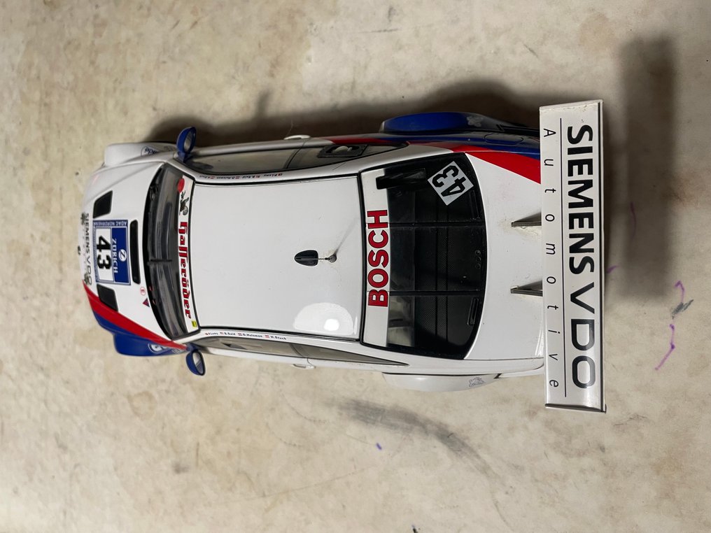 Autoart 1:18 - Modelbil - BMW M3 GTR (E46) DTM #4.3