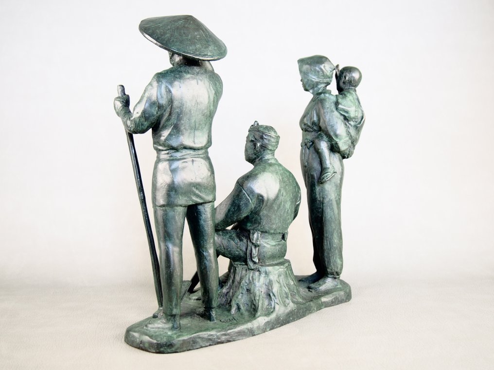 青銅色 - Takahashi Tsuyoshi 高橋剛 - 《乡村之爱》——面向农村地区居民 - 昭和年代(1926-1989) #3.2