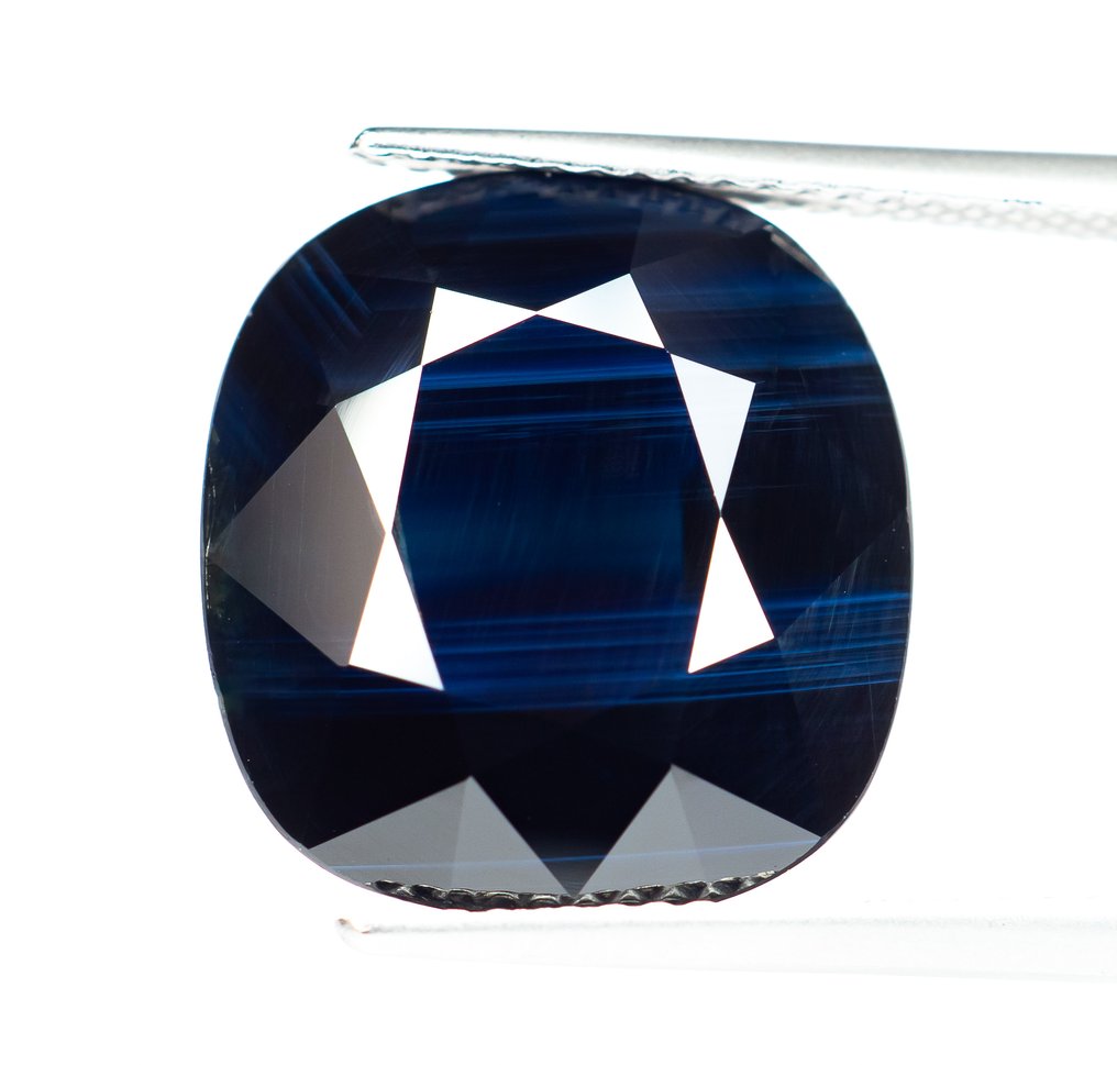 Nincs minimálár Zafír - 15.03 ct - Amerikai Gemmológiai Intézet (GIA) - sötétkék #1.0