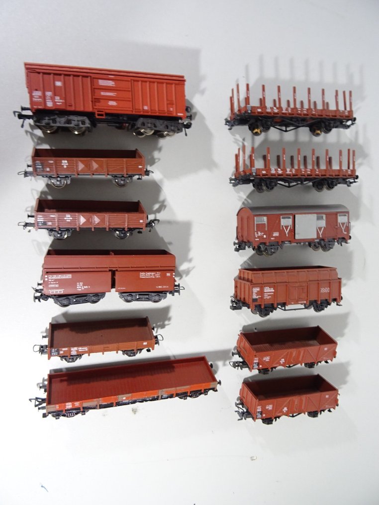 Fleischmann, diverse H0 - Godsvagn för modelltåg (12) - 12 DC Güterwagen - DB #1.0