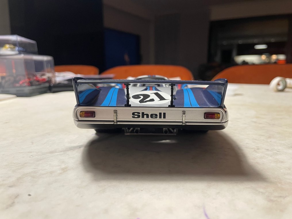 Autoart 1:18 - Modellbil - Porsche 917K “Long Tail” Martini Racing nº 21 #4.3
