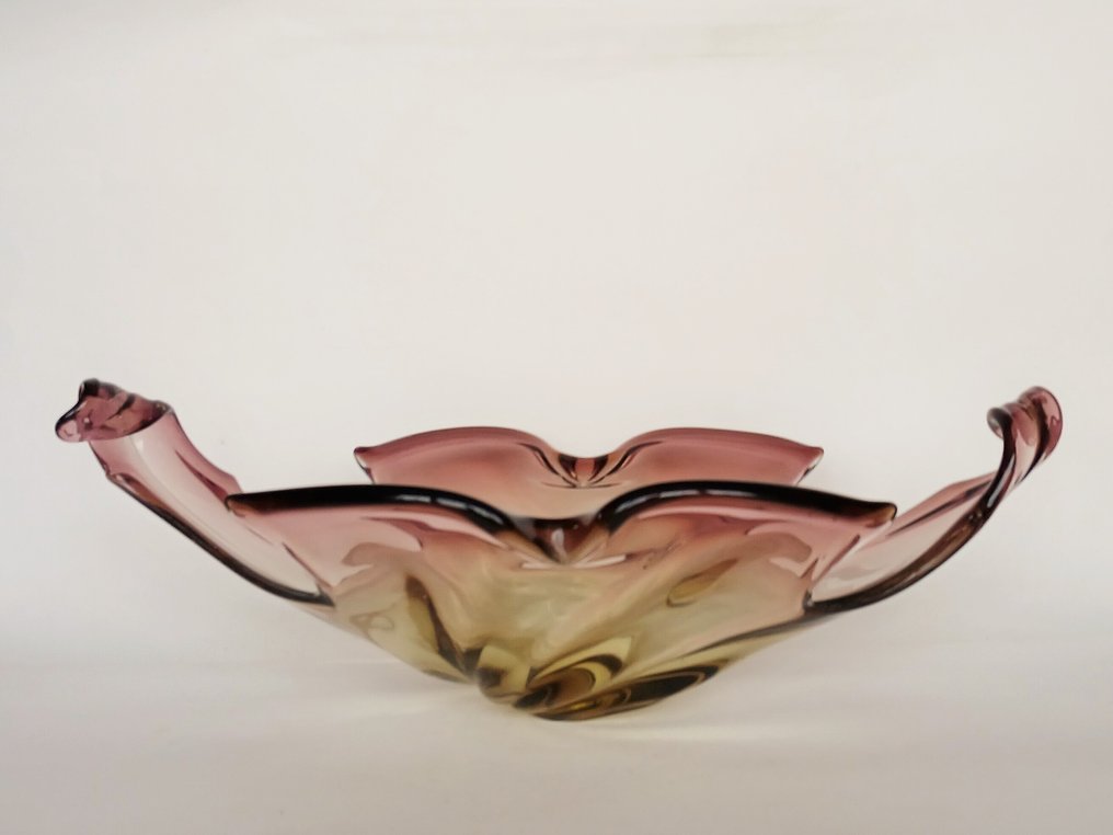 餐桌中央装饰  - 玻璃 - Artglass 托盘，具有优雅的有机形状和卷曲的边缘。 #1.0