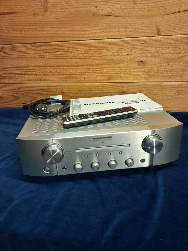 Marantz - PM7004 Amplificator integrat în stare solidă #1.0