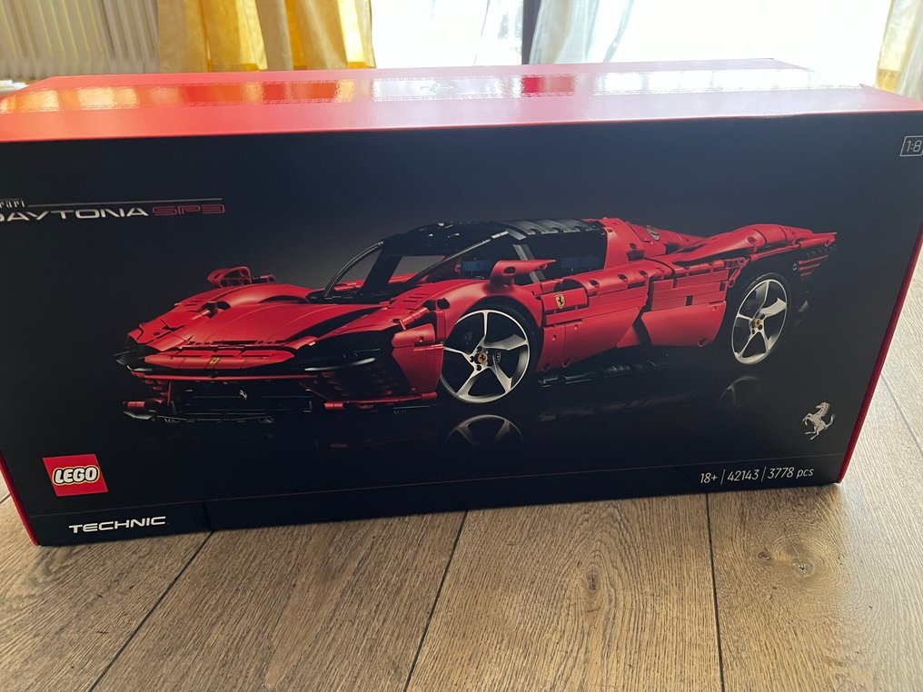 LEGO Set - 42143 - Technic - Ferrari Daytona SP3 #1.0