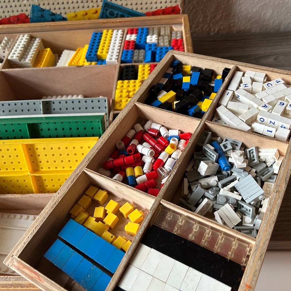 LEGO Set - Classic Town - Lego Set #3.2