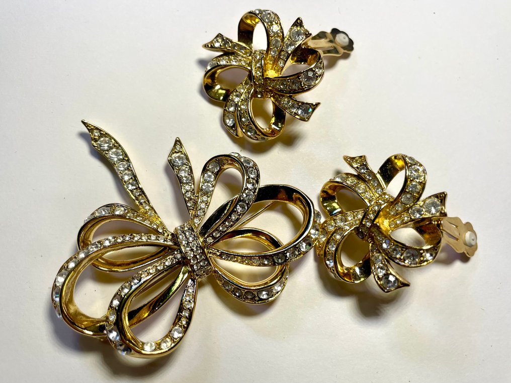 Kenneth Jay Lane - 鍍金 - 兩件珠寶套裝 - K.J.L. 代表 Avon #2.1