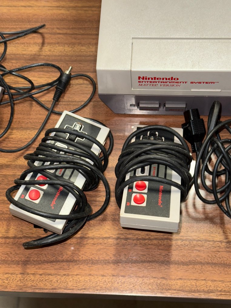 Nintendo, Mattel - Nes - Console with accessories Nintendo Entertainment System made in Japan 1987 vintage - PAL A ITA - 电子游戏机 #3.2