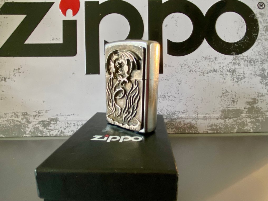 Zippo - DRAGON - RELIEF - Ingen mindstepris - Lighter - Stål (rustfrit), Messing #1.0