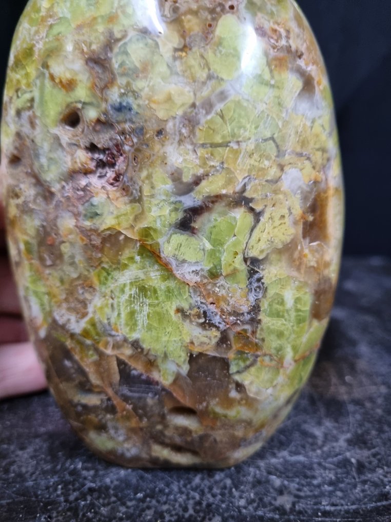 XXL Green Opal sculpture - high quality - Height: 135 mm - Width: 90 mm- 1162 g #4.3