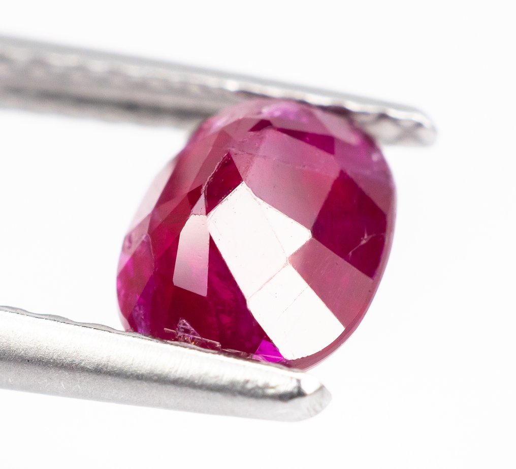 Zonder minimumprijs Robijn - 1.05 ct - Bellerophon Gemlab - Deep Red (Mozambique) #4.3