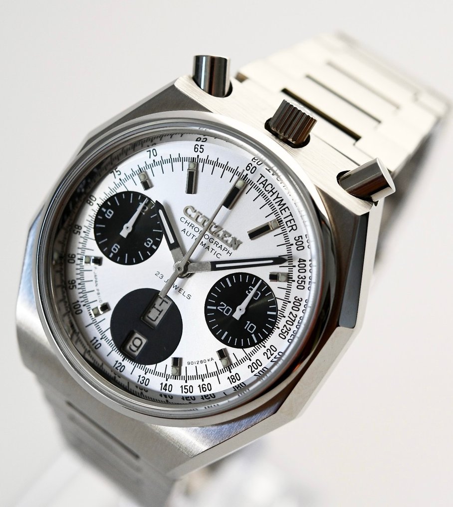 Citizen - Bullhead Chronograph Octagonal - No Reserve Price - 67-9356 - Men - 1970-1979 #1.0