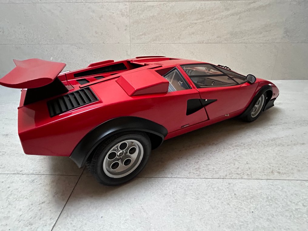 De Agostini 1:8 - Modellbil - Lamborghini Countach #4.3