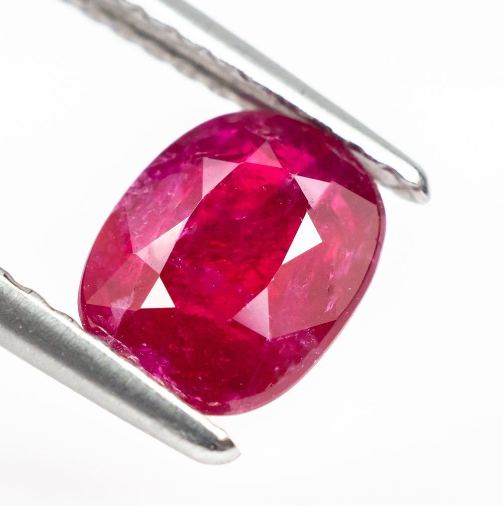 Nincs minimálár Rubin - 1.16 ct - Bellerophon Gemlab - Mélyvörös (Mozambik) #1.0