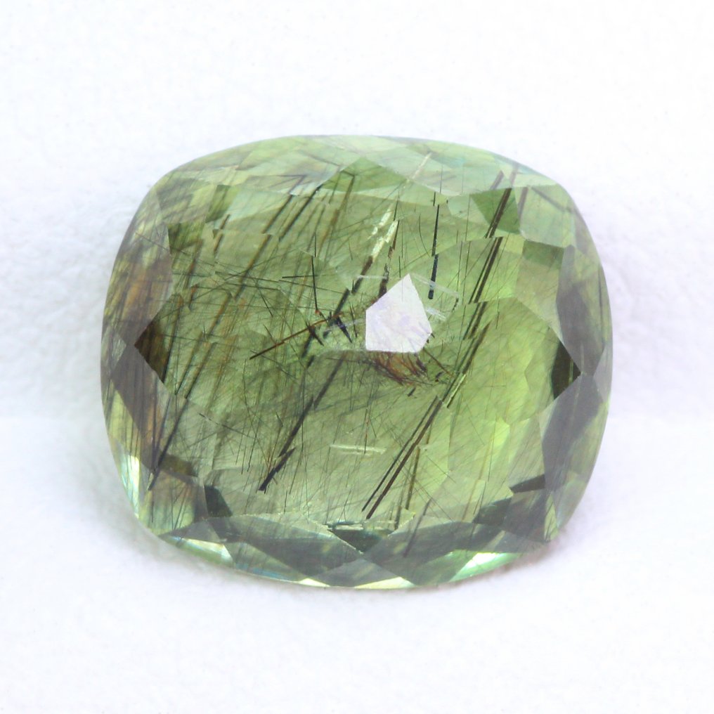没有保留价 - 1 pcs 绿色, 黄色 橄榄石 - 4.87 ct - 国际有色宝石协会(ICA GemLab) - 稀有金红石!顶级光泽 #1.0
