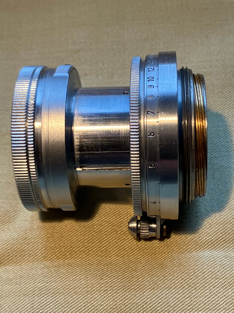 Leitz Summitar f=5cm 1:2 Nr 621589 Camera lens #4.3