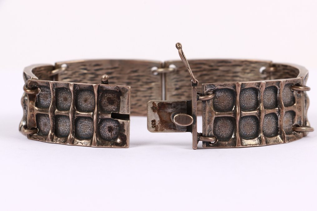 χωρίς τιμή ασφαλείας - Βραχιόλι Ασημί - Μπρουταλιστής #3.2