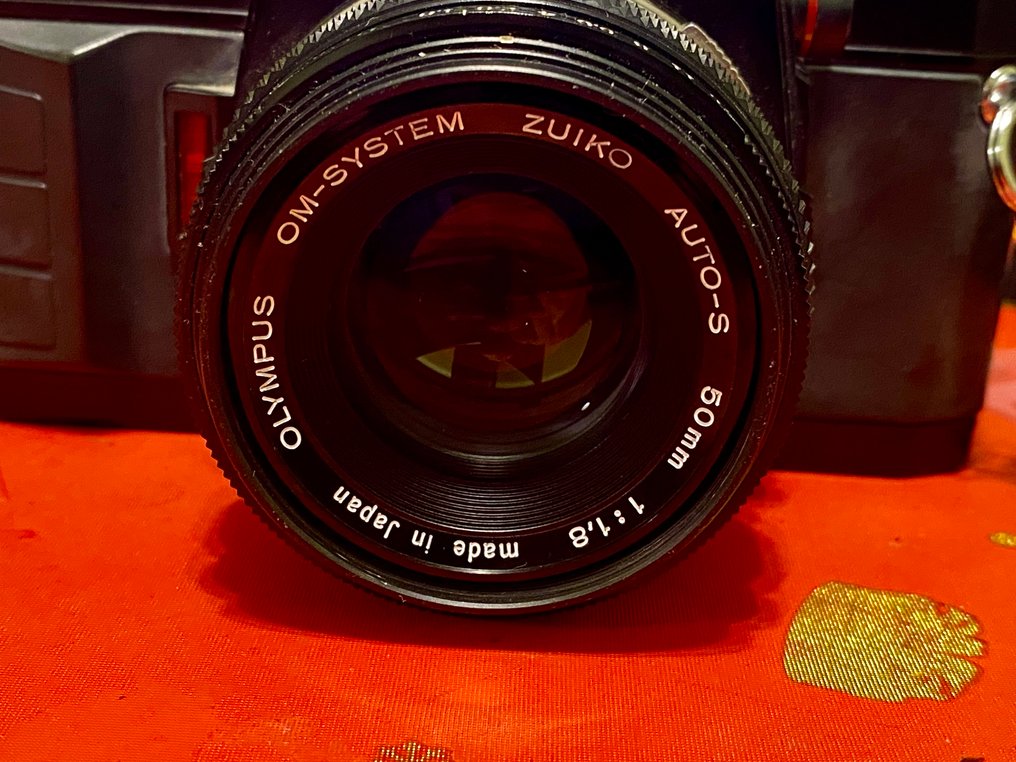 Olympus OM-40 Program 模拟相机 #1.0