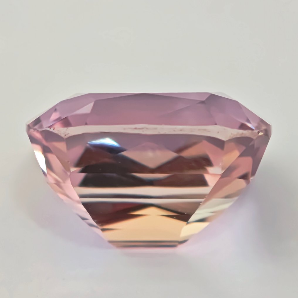 沒有保留價 紫鋰輝石  - 13.92 ct - Antwerp Laboratory for Gemstone Testing (ALGT) - 紫粉色Kunzite #2.1