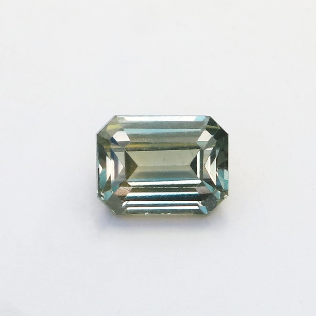 1 pcs  紫色, 绿色 蓝宝石  - 1.30 ct - 国际宝石研究院（IGI） - 颜色变化 #2.1