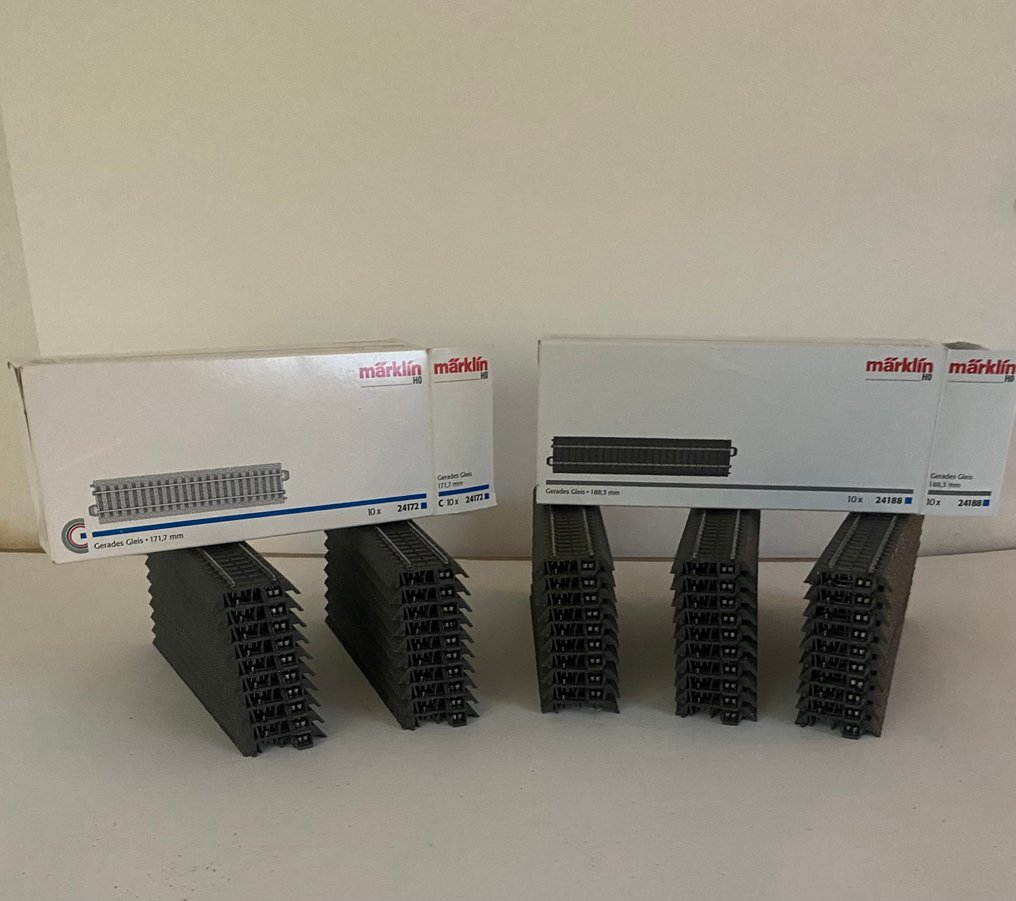Märklin H0 - 24172, 24188 - 模型火車軌道 (50) - 每个盒子包含10个直轨，所有轨道与盒子一起堆叠。 #1.0