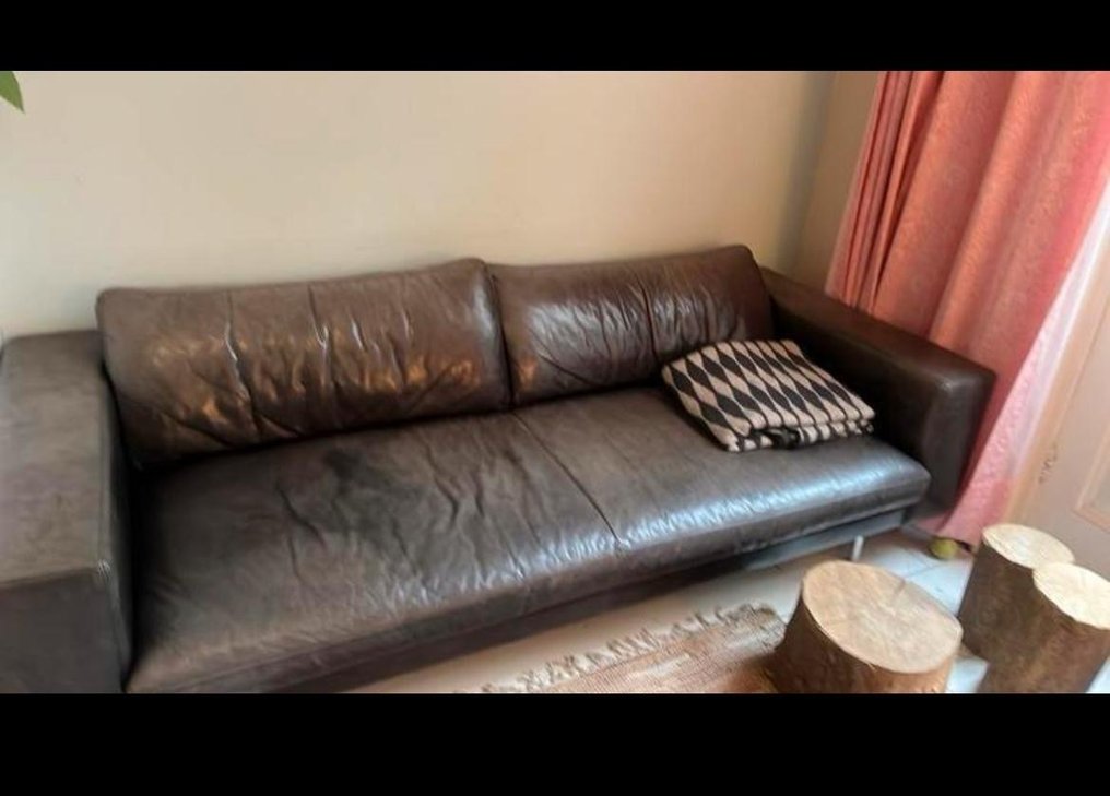 板凳 - 黑色皮革 #3.2