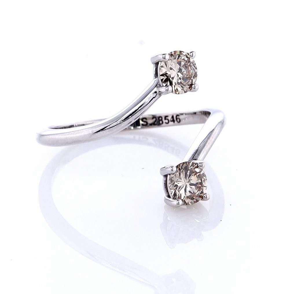 沒有保留價 - 戒指 - 14 克拉 白金 -  0.61ct. tw. 鉆石 (天然彩色) #3.2