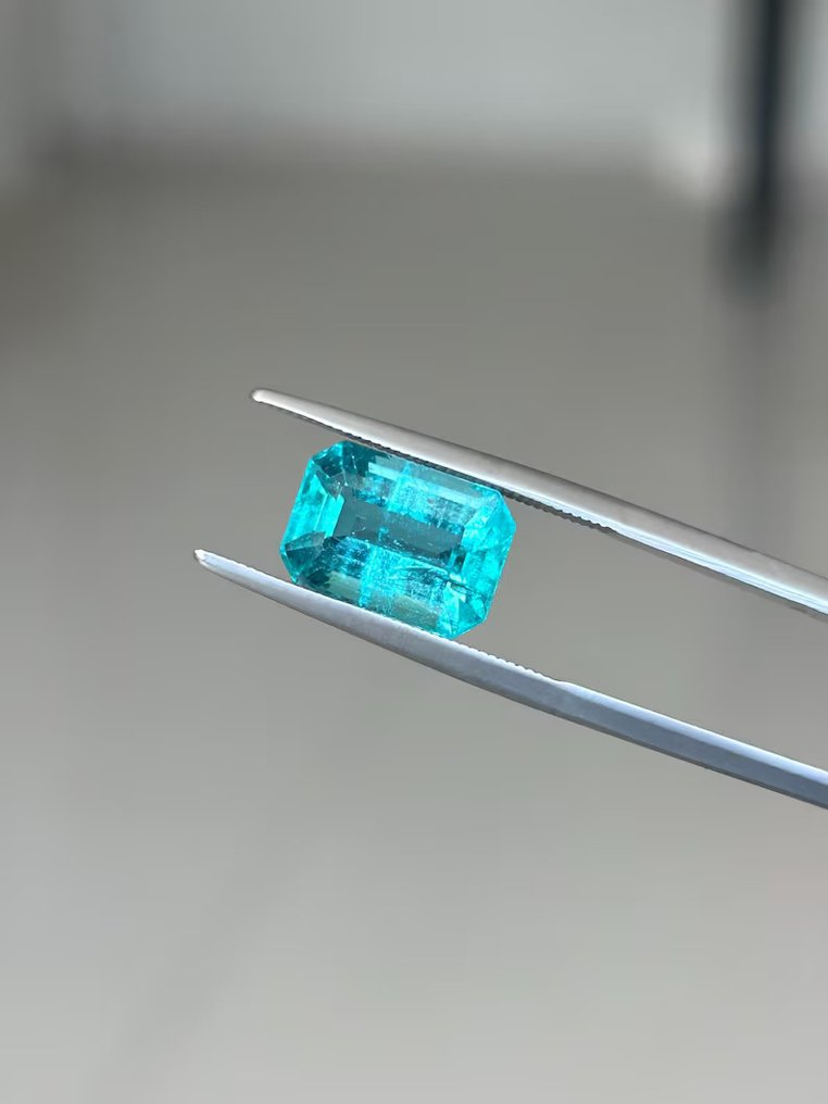 1 pcs Zielony, Niebieski Szmaragd - 3.46 ct - International Gemological Institute (IGI) - 3,46 karat IGI Emerald #3.2