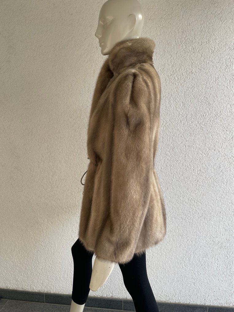 Artisan Furrier - 皮毛大衣 #2.1