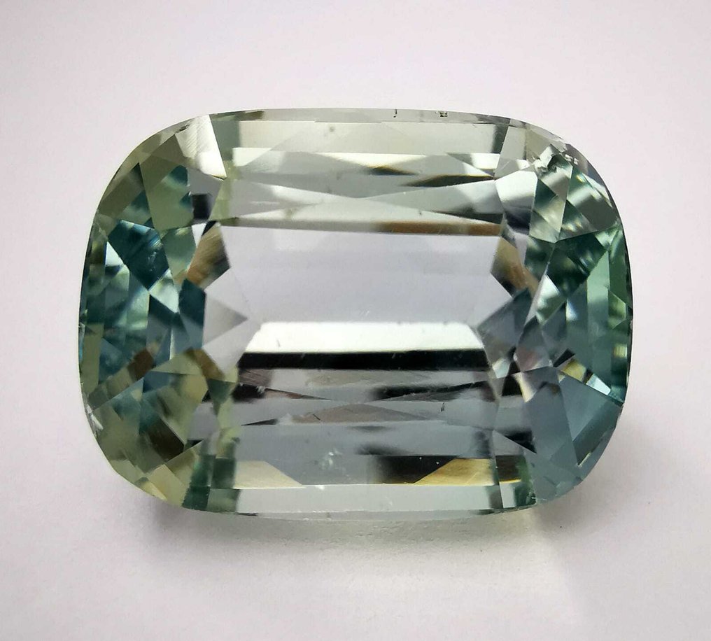 No Reserve Price Spodumene - 24.87 ct - Antwerp Laboratory for Gemstone Testing (ALGT) - Bluish Green Yellowish #1.0