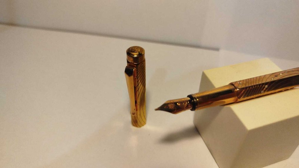 Caran d'Ache - ECRIDOR XS COUTURE ORO ROSA 22K SWAROVSKI - 钢笔 #3.2