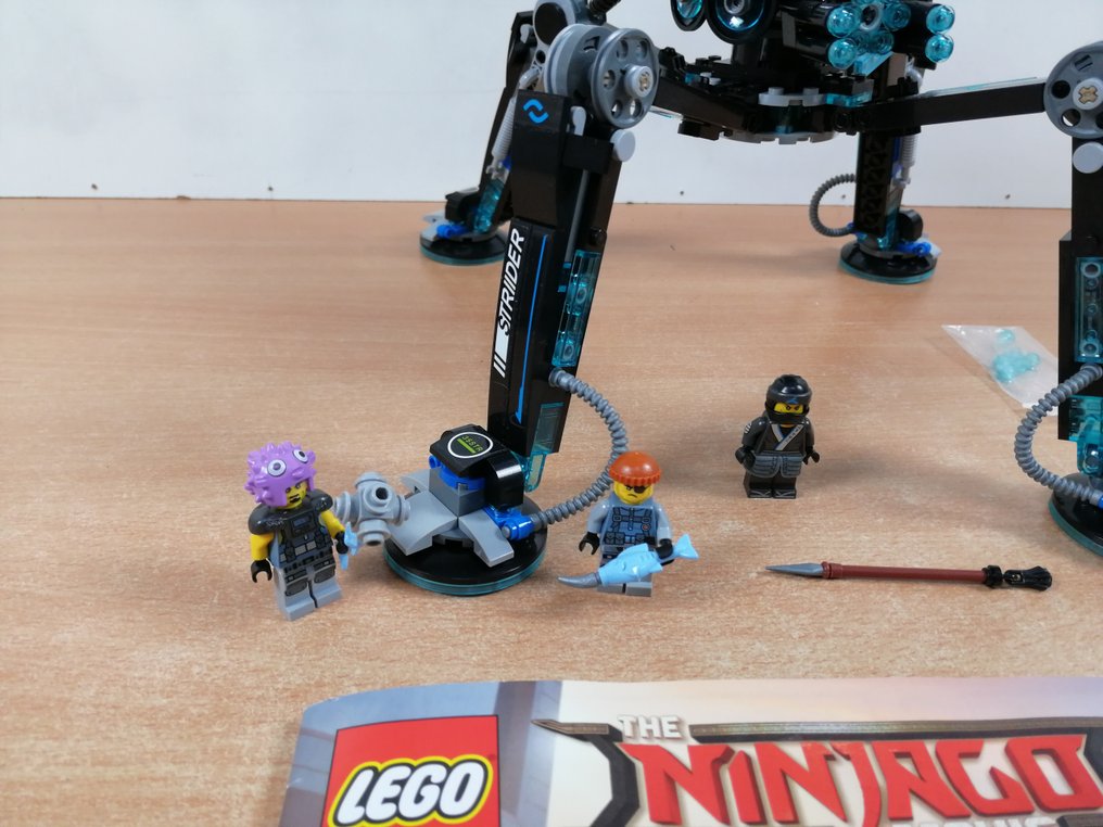 LEGO - Ninjago - 70611 - Water Strider - 2010-2020 #1.0